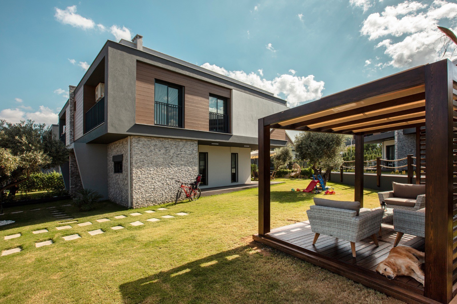 Bu Projede Huzur Etrafınızı Saracak !!!