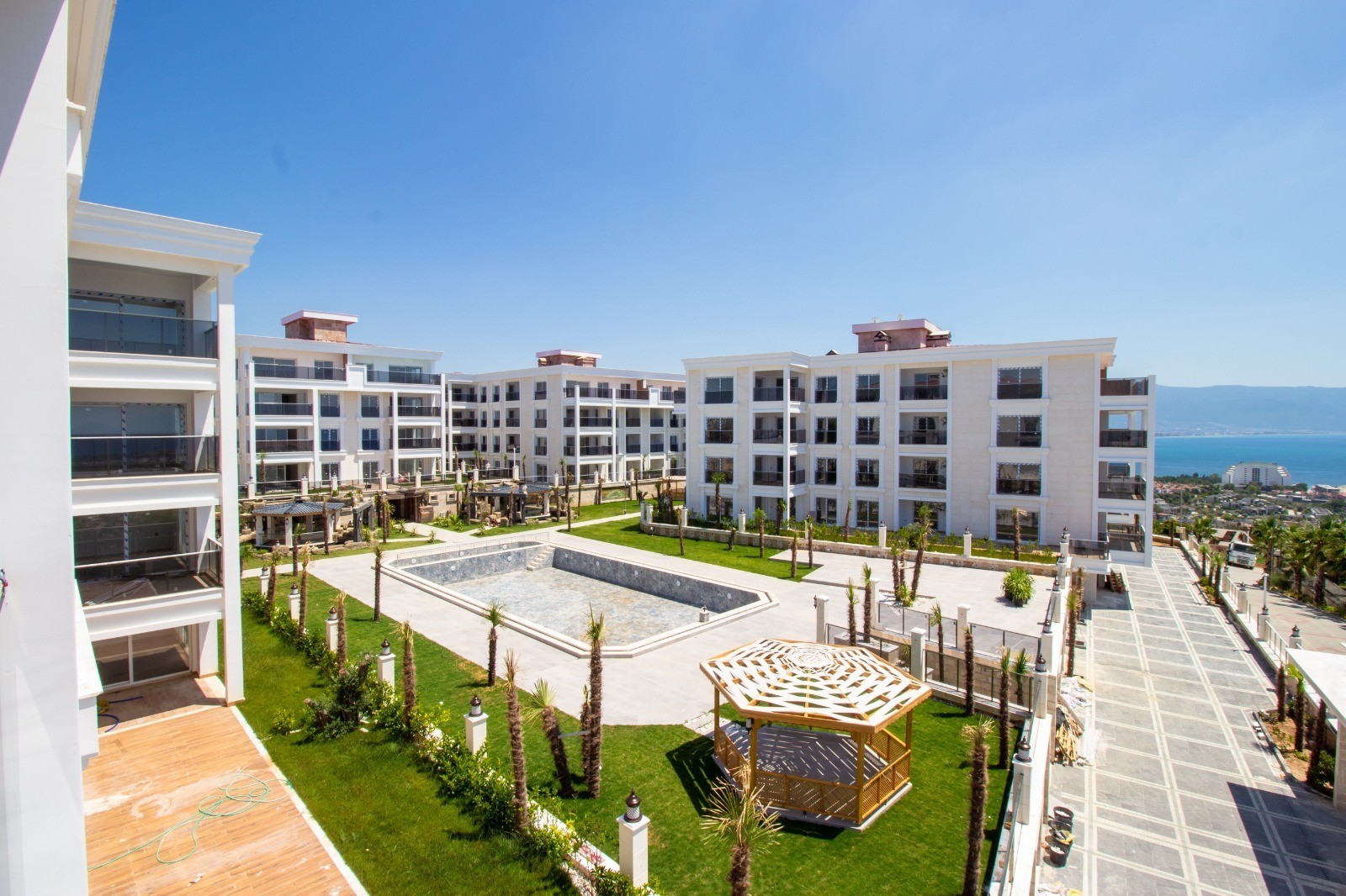 You are invited to a simple and comfortable life!!!