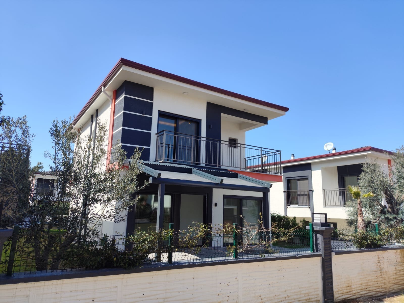 Magnificent 3+1 Villa Nestled in Nature and Overlooking the Sea Awaits You!