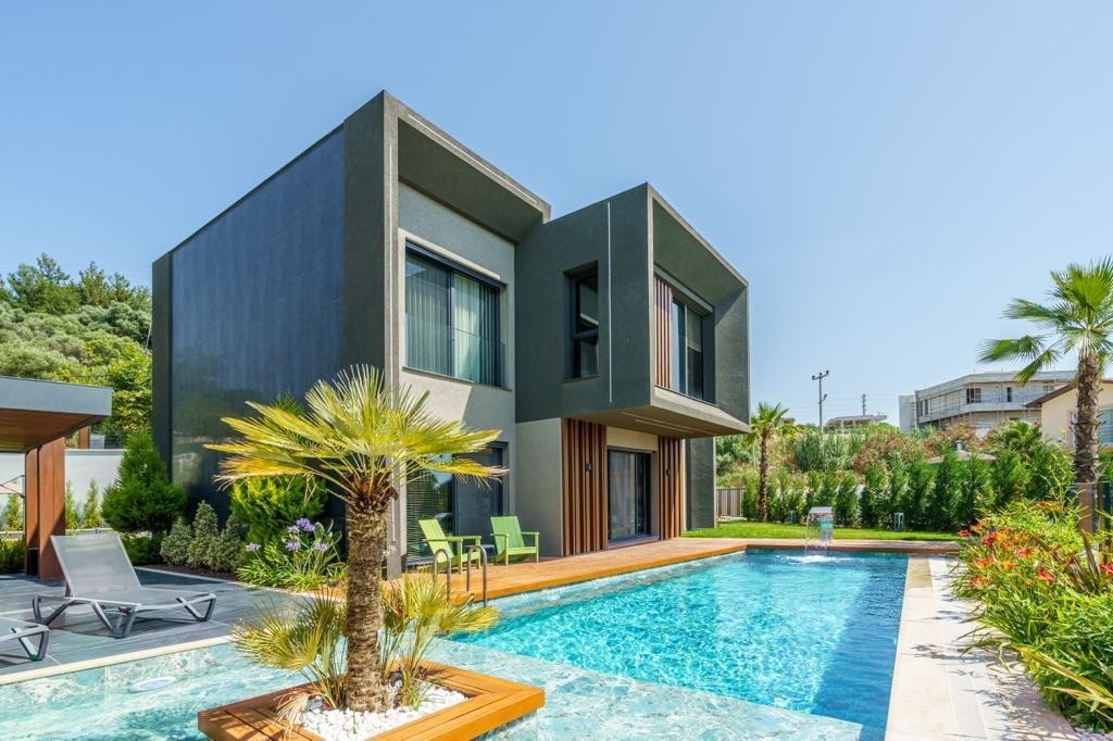 Welcome to Your New Life in Our 4+1 Luxury Villas – 9 Villas in a Private Gated Community